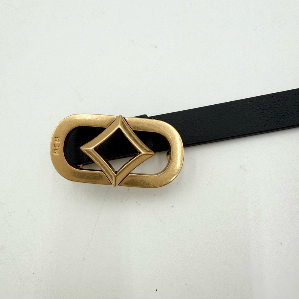 MCM Diamond Buckle Belt In Spanish Calf Leather - Picture 2 of 5